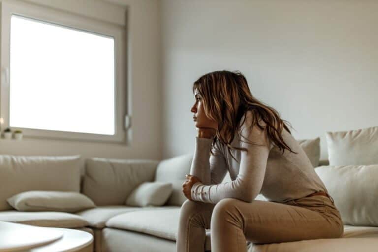 How Do I Choose The Right Therapist? 5 Important Factors You Should Consider